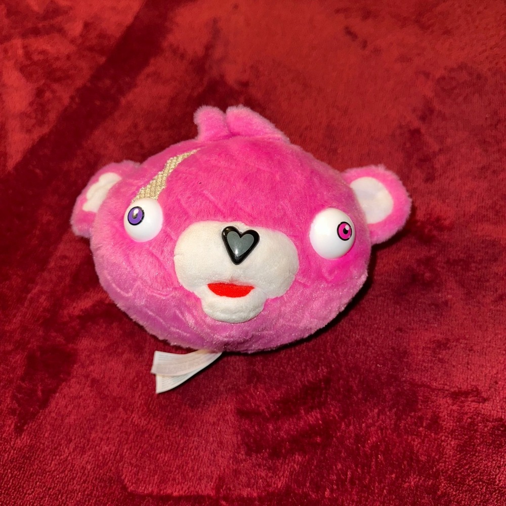 Fortnite Cuddle Team‎ Leader Pink Bear Plush Head Russ Jazwares FNT0040 2018